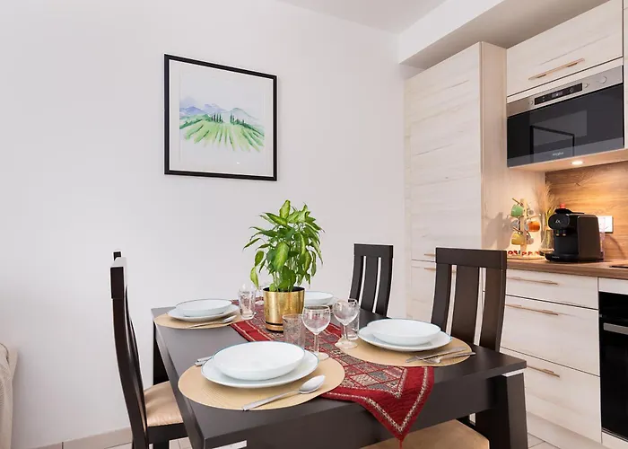 Chic & Cozy Living - Near Heart Of Paris
